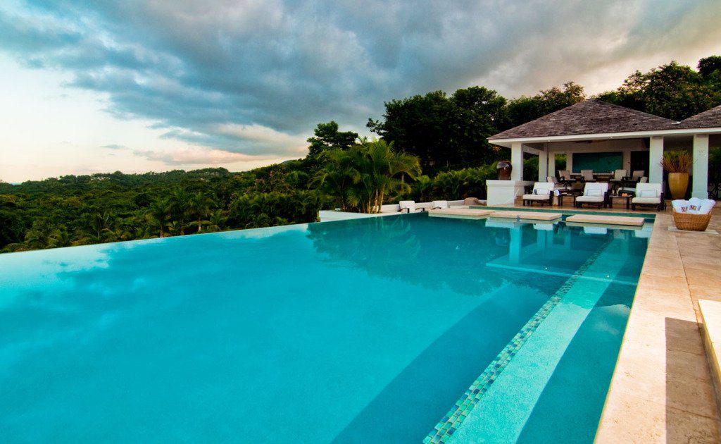 pools1_1300x800